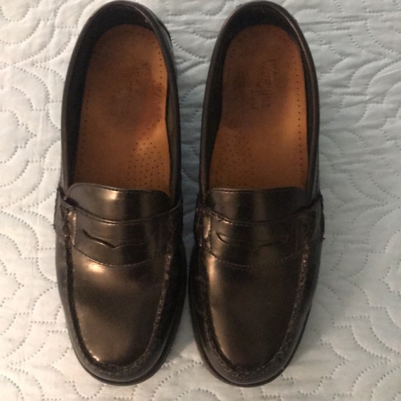 GH Bass Black Leather Loafers Weejuns Katherine - Picture 2 of 14